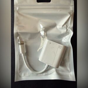 New White RJ45 Ethernet and USB Lightning IPhone IPad Network Connector Charging